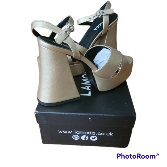 Platform heels - Picture 6 of 6